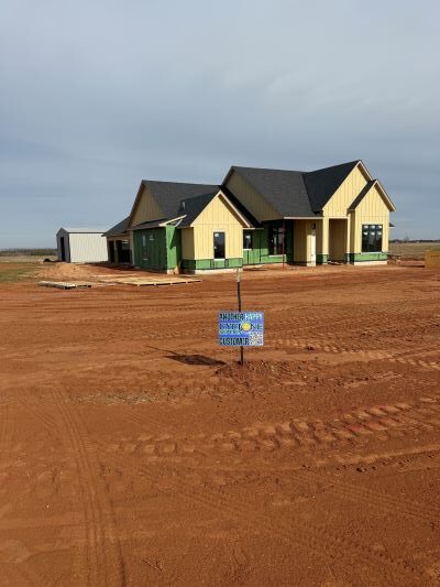 New home construction on Oklahoma red dirt with a Cyclone Septic system